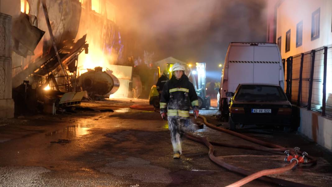 Konya’daki büyük fabrika yangını neden çıktı? 3